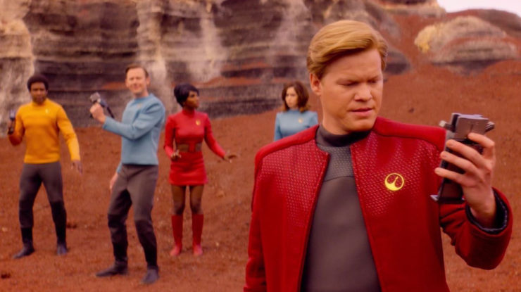 Black Mirror "USS Callister" television review Star Trek homage tropes critique male nerd fantasies