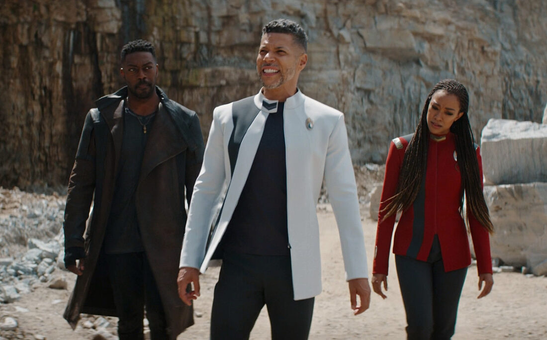 Book (David Ajala), Culber (Wilson Cruz), and Burnham (Sonequa Martin-Green) in a scene from Star Trek: Discovery "Jinaal"