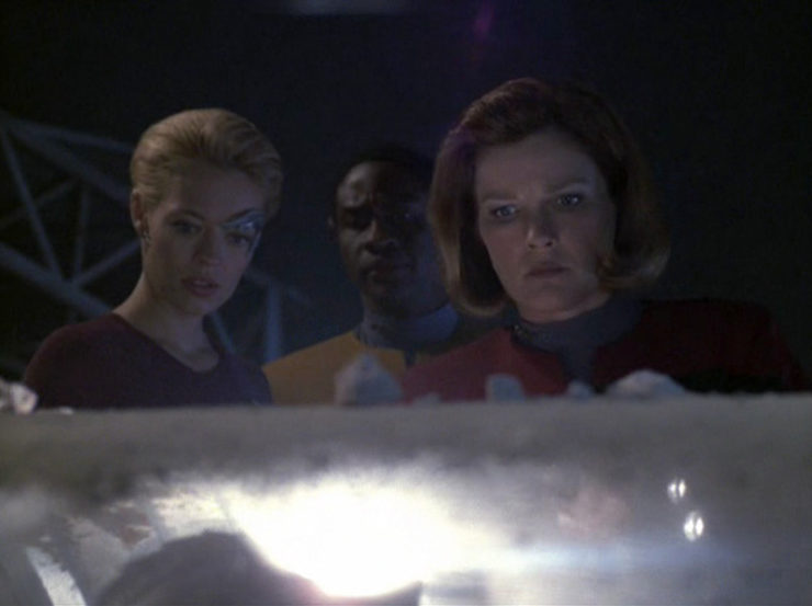 Star Trek: Voyager "Dragon Teeth"